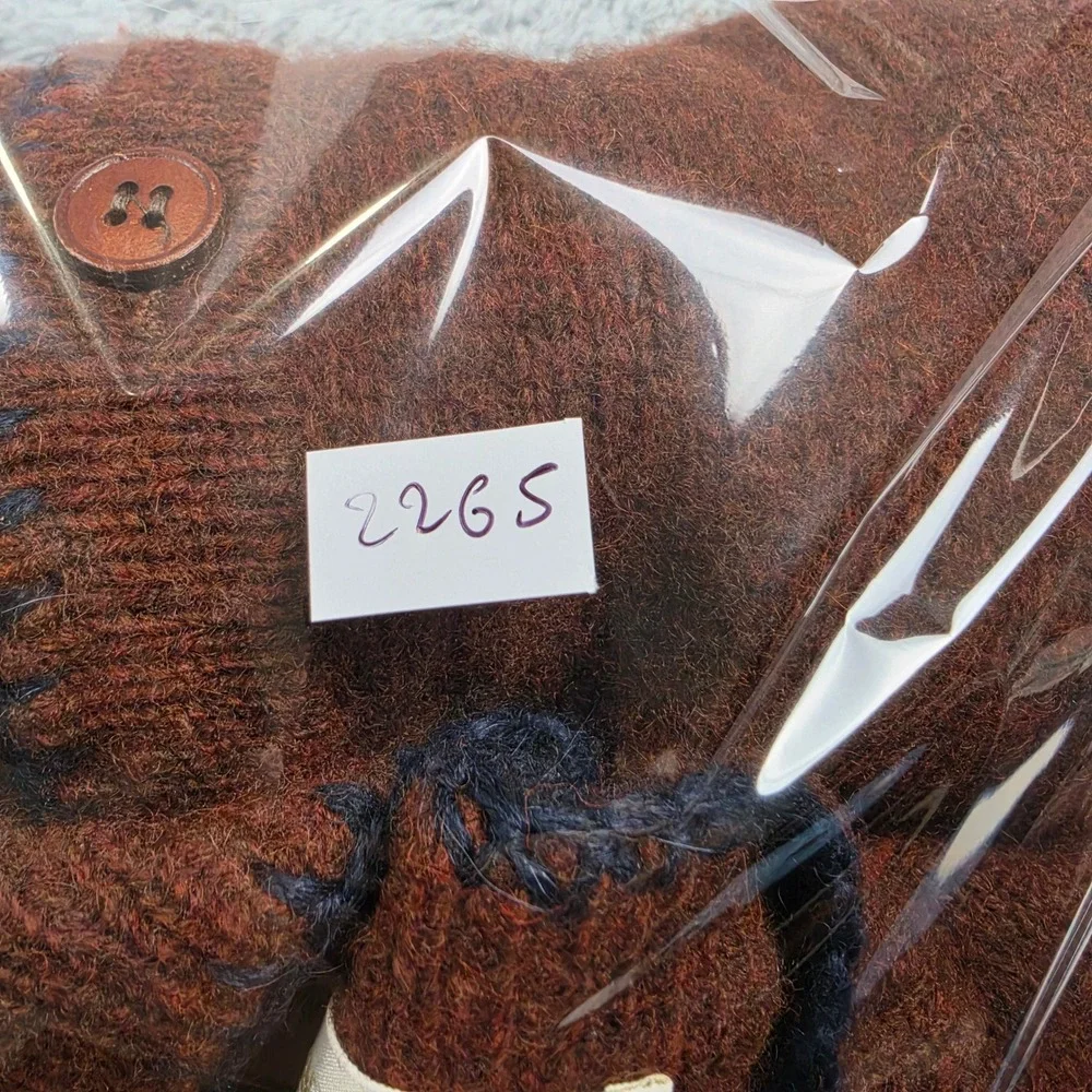 Vintage Banana Republic Wool Sweater Vest Mens L Brown Safari Italian Virgin 80s